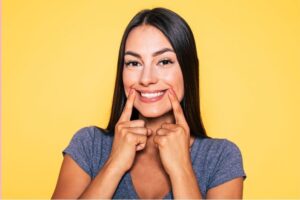 ¿Por qué son importantes las limpiezas dentales?
